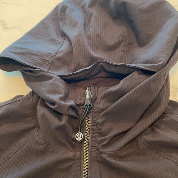 Lulu lemon hooded jacket - Picture 2 of 5